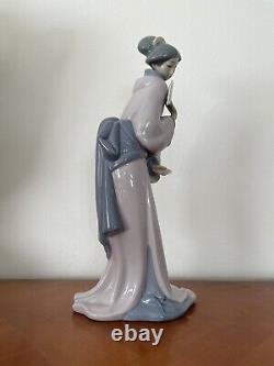 NAO Lladro Porcelain Figurine Geisha with Fan H 34cm top condition