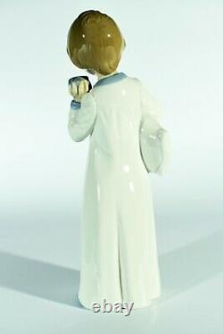 NAO Lladro Spain porcelain figurine ° bedtime ° girl with pillow and clock