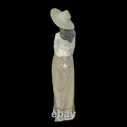 NAO Lladro Woman Holding Wheat Figurine Handmade