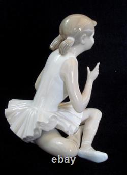 NAO Porcelain Attentive Ballet Dancer Seated Ballerina Figurine # 0146 Mint
