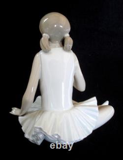 NAO Porcelain Attentive Ballet Dancer Seated Ballerina Figurine # 0146 Mint