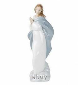 NAO Porcelain by Lladro VIRGIN MARY (HOLY MARY) 020.01441