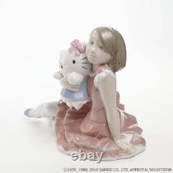 NAO Sister Brand Lladro Girl Stay By My Side Hello Kitty Sanrio Figure 5.5