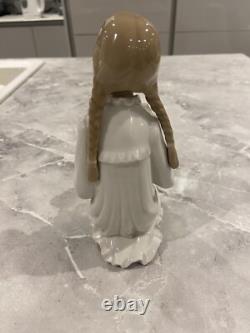 NAO by LLADRO KNEELING GIRL RARE figure