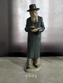 NAO by LLADRO Porcelain Rabbi, Old Jewish Man figurine