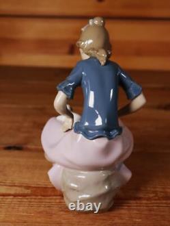 NAO by LLADRO Spain Figure Girl with Puppies Girls with Dogs with Signature #P