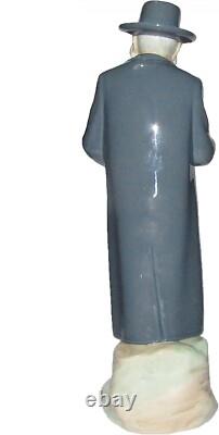 NAO by LLADRO porcelain Rabbi, Old Jewish Man figurine, 12 inches