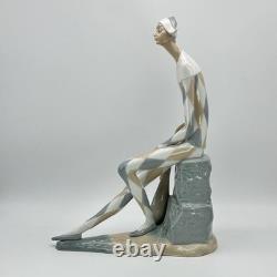 NAO by Lladro 0028 Sad Harlequin with Mandolin Figurine Spain 37 Cm