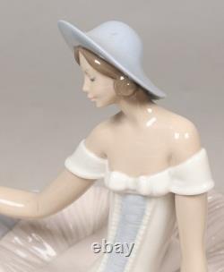NAO by Lladro 1265 Grace Porcelain Figurine