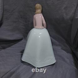 NAO by Lladro 1318 First Steps Porcelain Figurine Mother & Child Used