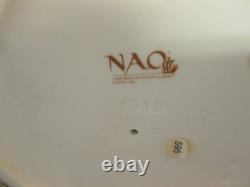 NAO by Lladro 1318 First Steps Porcelain Figurine Mother & Child Used