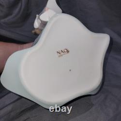 NAO by Lladro 1318 First Steps Porcelain Figurine Mother & Child Used