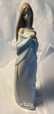 NAO by Lladro #1344 Tall Floral Beauty Porcelain Figure