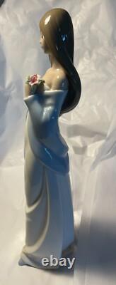 NAO by Lladro #1344 Tall Floral Beauty Porcelain Figure