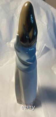 NAO by Lladro #1344 Tall Floral Beauty Porcelain Figure