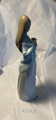 NAO by Lladro #1344 Tall Floral Beauty Porcelain Figure