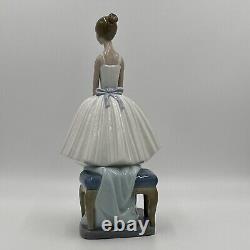 NAO by Lladro Daisa 1983 Ballerina Standing in front of Stool chair Rare READ