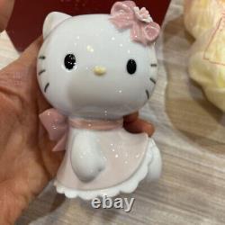 NAO by Lladro × Dress Up Hello Kitty Figurine With Box Porcelain Used IM802