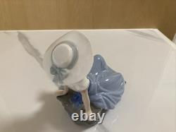 NAO by Lladro Figurine of Young Girl #1042 Listening Bird 1984 Handmade in Spain