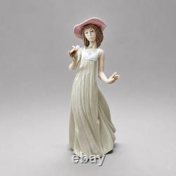 NAO by Lladró Gentle Breeze 01158 Porcelain Figurine 26cm Spain
