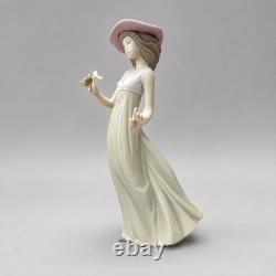 NAO by Lladró Gentle Breeze 01158 Porcelain Figurine 26cm Spain