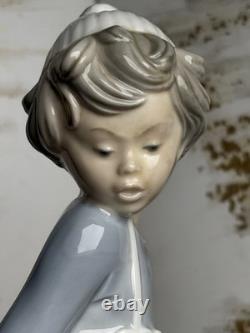 NAO by Lladro Girl With Goat Large 11.5 Porcelain Figurine Spain DAISA