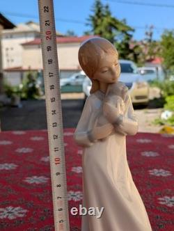 NAO by Lladro Girl with Puppy Dog Figurine 535 Porcelain Spain New In Box BNIB