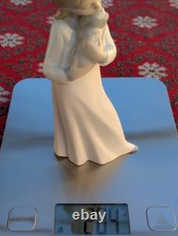 NAO by Lladro Girl with Puppy Dog Figurine 535 Porcelain Spain New In Box BNIB