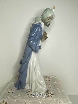 NAO by Lladro King Balthazar With Jug #00414 Nativity Christmas Porcelain Spain
