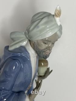 NAO by Lladro King Balthazar With Jug #00414 Nativity Christmas Porcelain Spain