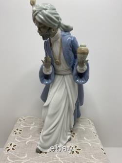 NAO by Lladro King Balthazar With Jug #00414 Nativity Christmas Porcelain Spain