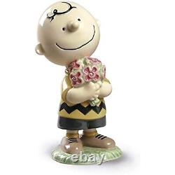 NAO by Lladro Peanuts Porcelain Figure Charlie Brown Figurine 02000532