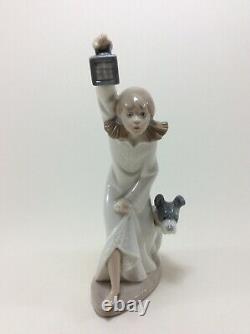 NAO by Lladro Porcelain Figure 1055B Girl Nightgown Lantern Dog 21 cm