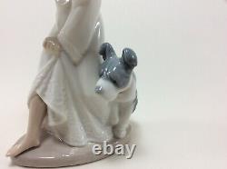 NAO by Lladro Porcelain Figure 1055B Girl Nightgown Lantern Dog 21 cm