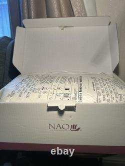 NAO by Lladro Posed Ballerina 02001209 Porcelain Figurine Original Box Spain