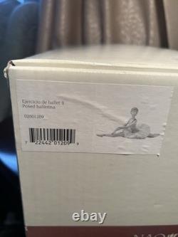 NAO by Lladro Posed Ballerina 02001209 Porcelain Figurine Original Box Spain