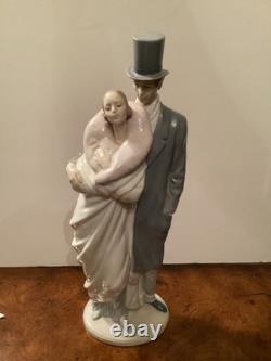 NAO by Lladro'Society Couple' Elegant Couple Porcelain Figurine