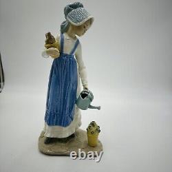 NAO by Lladro Spain Porcelain Figurine Girl With Watering Can Flower Large 12