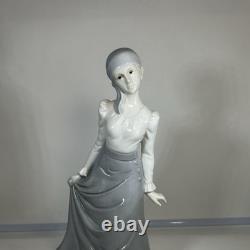 NAO by Lladro Woman Figurine Grey Dress Scarf Porcelain Lady. 10.5 tall. Vintag