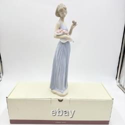 Nao By LLADRO My Little Bouquet Girl Holding Flowers 12.5 Porcelain Figurine