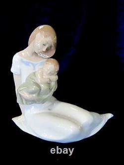 Nao By Lladro #1446 Light Of My Days Brand Nib Mother & Baby Boy Love Save$ F/sh