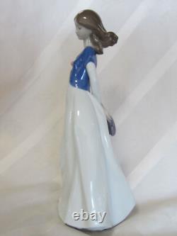 Nao By Lladro #1785 Truly In Love Brand Nib Rare Girl Romance Emotion Passion Fs