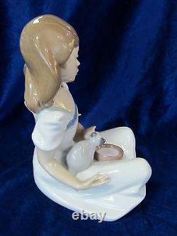 Nao By Lladro Breakfast Girl Figurine #1569 Brand Nib Kitten Cat Lover Save$ F/s