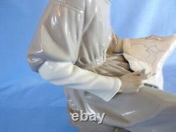 Nao By Lladro Christopher Columbus Figure Reading A Map