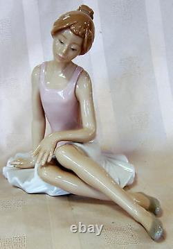 Nao By Lladro Dancer Rested Girl Figurine #1175 Brand Nib Ballerina Save$$ F/sh