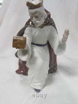 Nao By Lladro King Melchior With Chest Gres #12034 Brand Nib Nativity X-mas F/sh