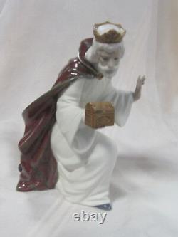 Nao By Lladro King Melchior With Chest Gres #12034 Brand Nib Nativity X-mas F/sh