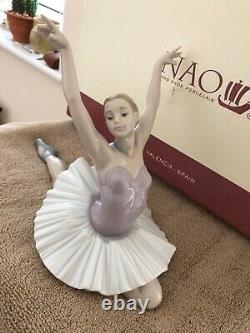 Nao By Lladro Large Figurine Ballerina The Art Of Dance New In Box