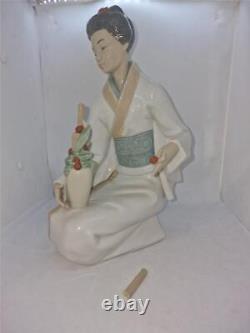Nao By Lladro Large Rare Porcelain Geisha Girl Figure 1276 Japanese Lady