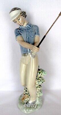 Nao By Lladro Male Golfer Fore 0451 Golf Figure